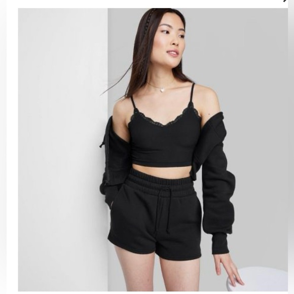 NWT Women's Pull-On Perfect Fleece Shorts - Wild Fable - Picture 3 of 5